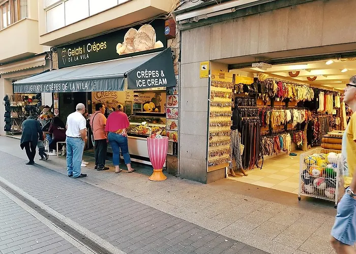 Manuela Lloret de Mar